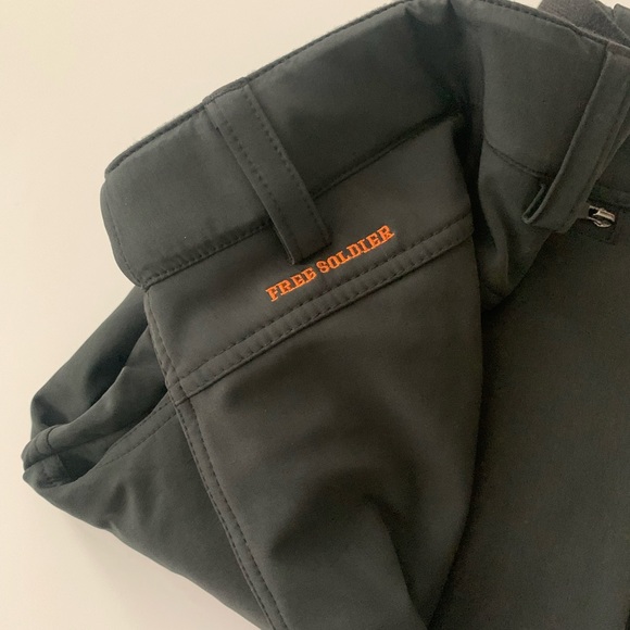 SOLD! Free Country High Waisted Snow Pants - Picture 4 of 5
